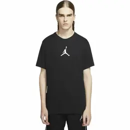 NIKE: Спортивная футболка 