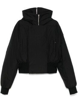 Moncler: Чёрная куртка 