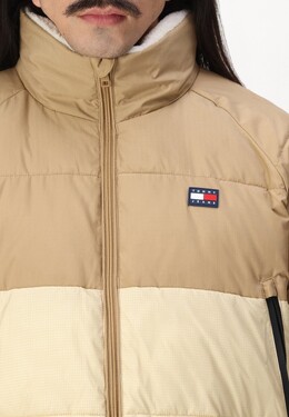 Tommy Hilfiger: Зимний пуховик  Tommy Jeans