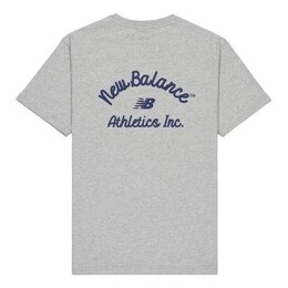 New Balance: Спортивная футболка 