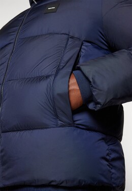 Calvin Klein: Зимний пуховик 