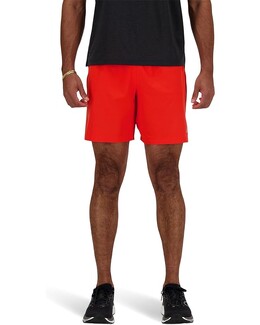 New Balance: Короткие шорты 