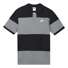Nike: Чёрная футболка  Sportswear Essential