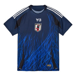 Adidas: Домашняя футболка 