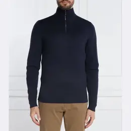 Calvin Klein: Свитер из шерсти 