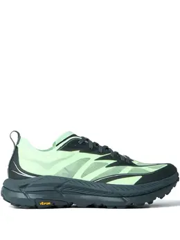 HOKA: Светлые кроссовки 