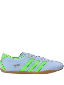 adidas Originals: Светлые кроссовки 