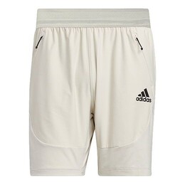 Adidas: Спортивные шорты 