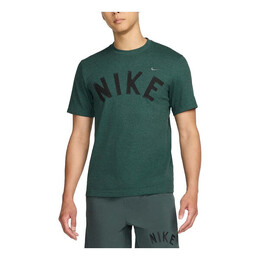 Nike: Зелёная футболка  Dri FIT