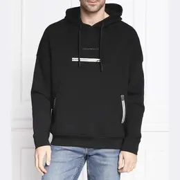 Emporio Armani: Чёрная толстовка 