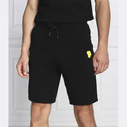 Karl Lagerfeld: Чёрные шорты 
