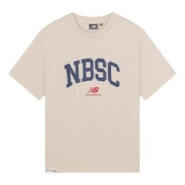 New Balance: Футболка с принтом 