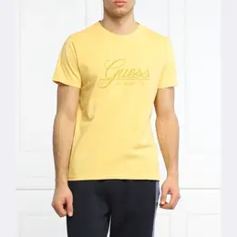 GUESS: Классическая футболка 