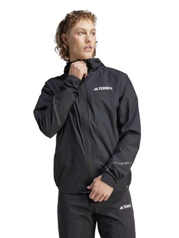 Adidas: Светлая куртка  Terrex