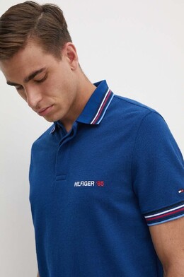 Tommy Hilfiger: Тёмная футболка 