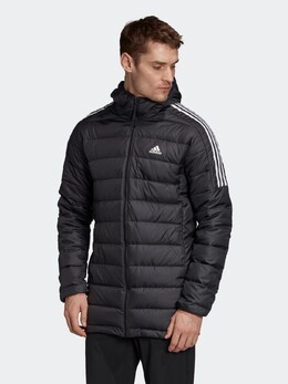 Adidas: Чёрная куртка 