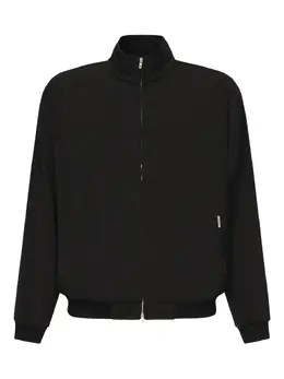 Represent: Чёрная куртка 