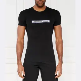 Emporio Armani: Обтягивающая футболка 