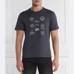Pepe Jeans London: Чёрная футболка 