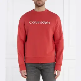 Calvin Klein: Красная толстовка 