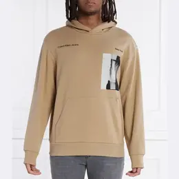 Calvin Klein: Бежевая толстовка 