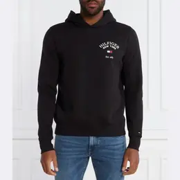 Tommy Hilfiger: Чёрная толстовка 