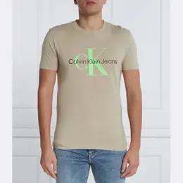 Calvin Klein: Обтягивающая футболка 