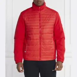 Tommy Hilfiger: Красная куртка 