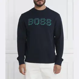 BOSS: Синяя толстовка 