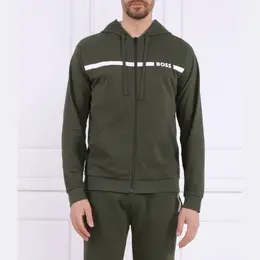 BOSS: Зелёная толстовка 