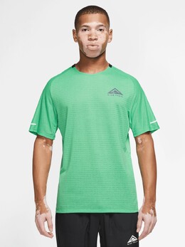 Nike: Зелёная футболка 