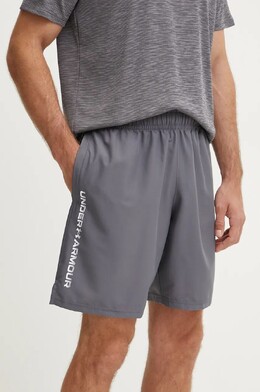 Under Armour: Спортивные шорты 