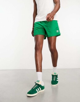Adidas Originals: Зелёные шорты  Adicolor Classics