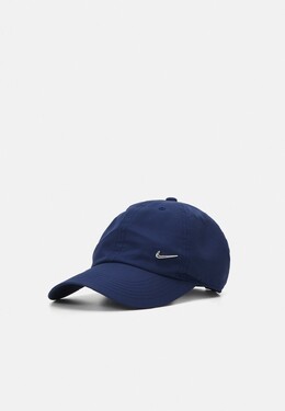 Nike: Тёмная кепка  Club