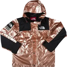 Supreme: Розовый пуховик 