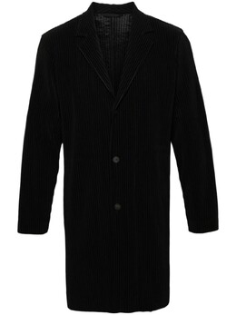 Homme Plissé Issey Miyake: Чёрное пальто 