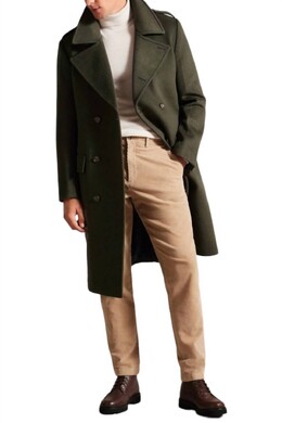 Ted Baker London: Тёмное пальто 