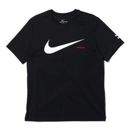 Nike: Чёрная футболка  Swoosh