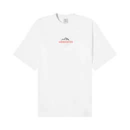 Vetements: Весенняя футболка 