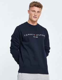 Tommy Hilfiger: Тёмная толстовка 