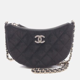 Chanel: Чёрная сумка 