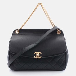 Chanel: Чёрная сумка 