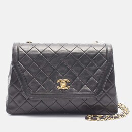 Chanel: Чёрная сумка через плечо 