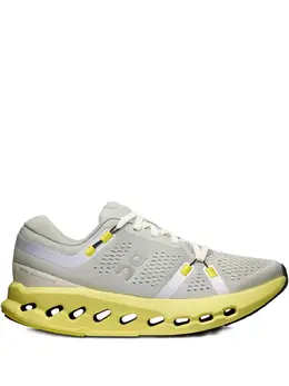 On Running: Светлые кроссовки 