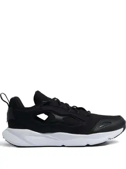 Reebok: Чёрные кроссовки 