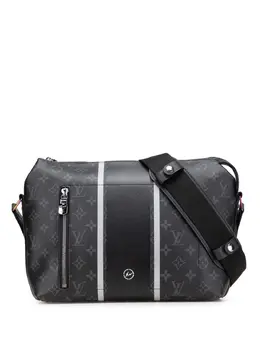 Louis Vuitton Pre-Owned: Чёрная сумка через плечо 