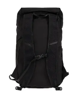 Ea7 Emporio Armani: Чёрный рюкзак 