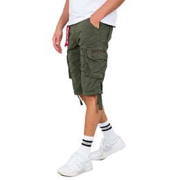 Alpha Industries: Зелёные шорты 