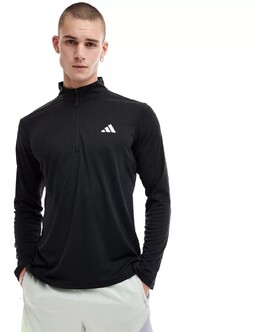 ADIDAS PERFORMANCE: Чёрная футболка  Essentials