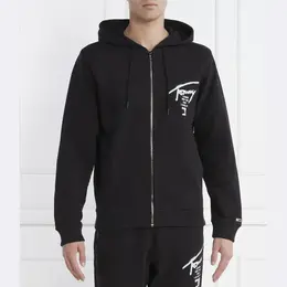 Tommy Hilfiger: Чёрная толстовка 